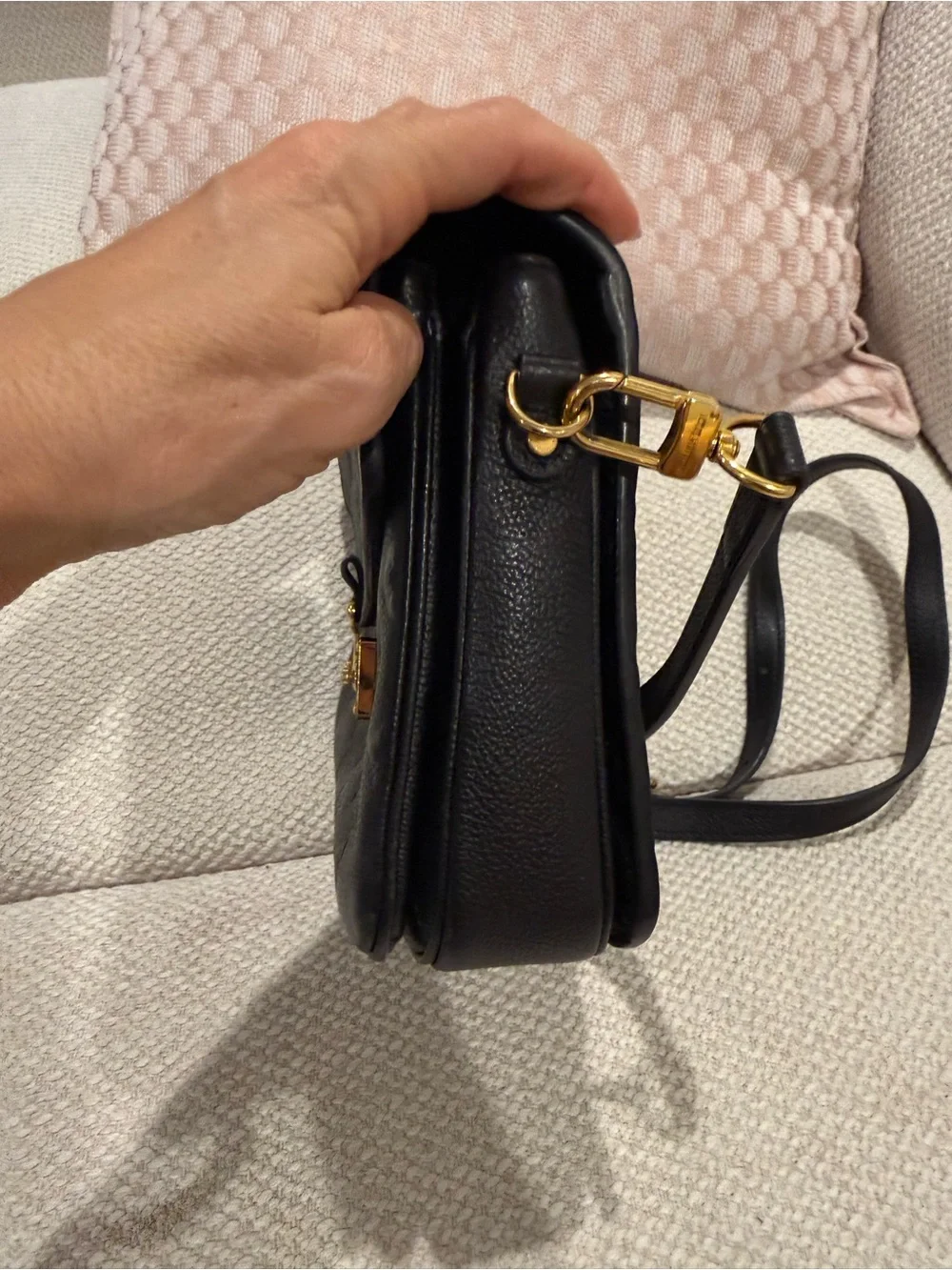 Louis Vuitton Black Monogram Empreinte Leather Pochette Metis-Style Crossbody - Picture 5 of 6